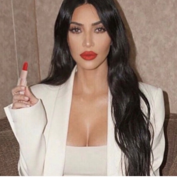 Bundle of 2 NEW KKW beauty Creme Lipstick Hot sauce red orange color - Picture 3 of 9